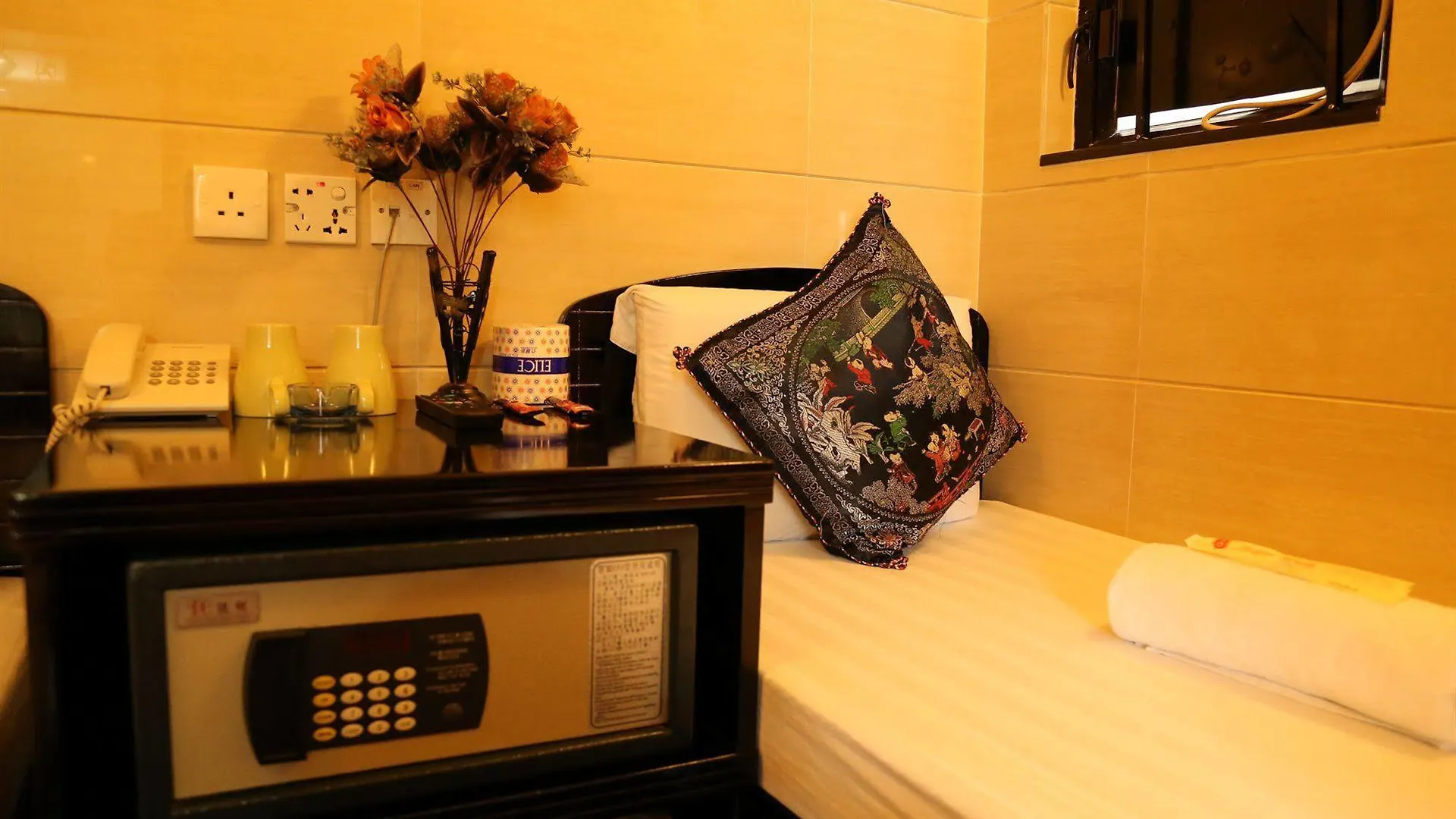 Australian Guest House Hongkong 0*,  Čína